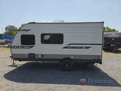 2026 Coachmen RV Catalina Summit Series 7 photo 5