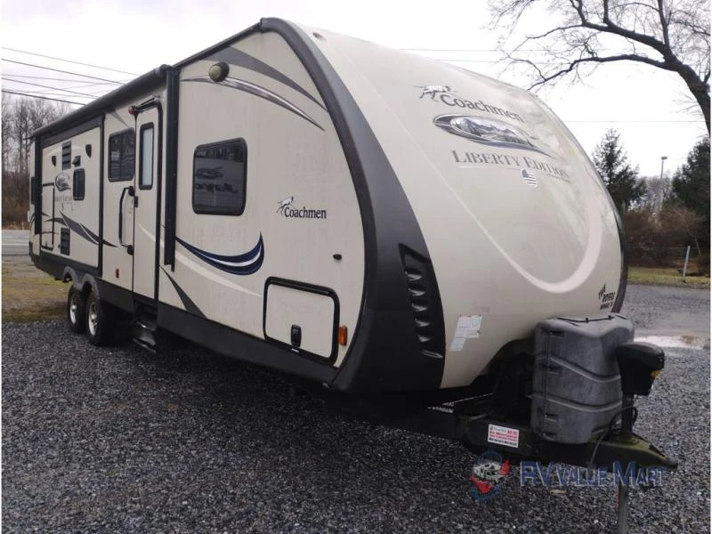 2016 Coachmen RV Freedom Express Liberty Edition exterior