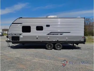 2026 Coachmen RV Catalina Summit Series 8 photo 5