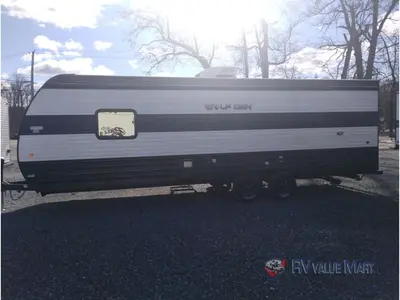2024 Forest River RV Cherokee Wolf Den photo 5