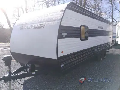 2024 Forest River RV Cherokee Wolf Den photo 4