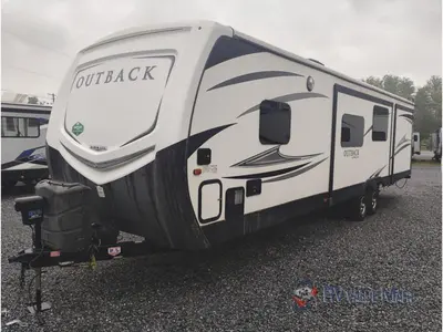 2017 Keystone RV Outback photo 4