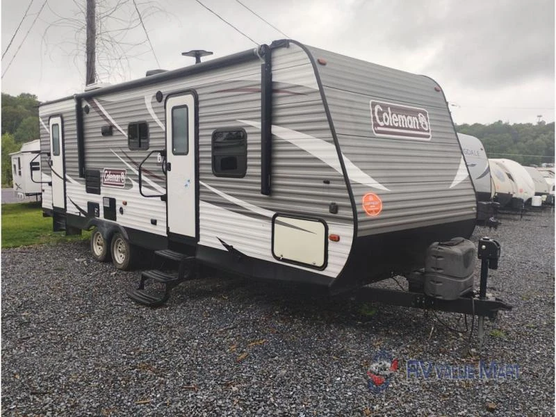 2018 Dutchmen RV Coleman Lantern Series exterior