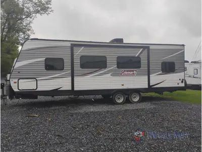 2018 Dutchmen RV Coleman Lantern Series photo 5
