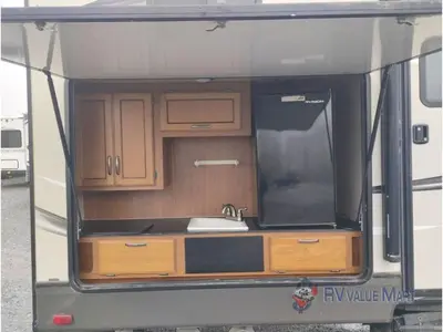 2016 CrossRoads RV Sunset Trail Super Lite photo 11