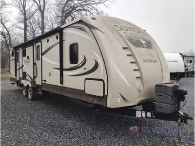 Used 2016 CrossRoads RV Sunset Trail Super Lite ST320BH