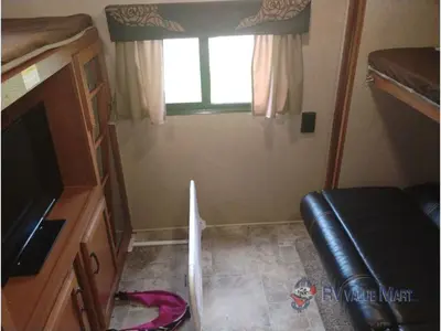 2016 CrossRoads RV Sunset Trail Super Lite photo 26
