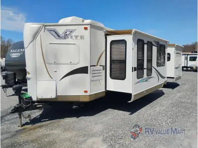 2012 Forest River RV Flagstaff V-Lite photo 4