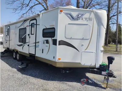2012 Forest River RV Flagstaff V-Lite photo 2