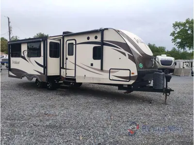 2017 Forest River RV Wildcat photo 2