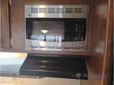 2017 Keystone RV Outback Ultra Lite photo 26