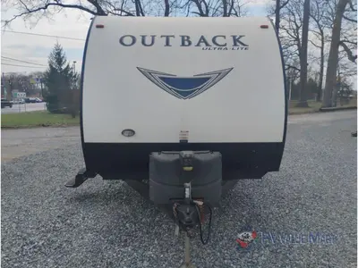 2017 Keystone RV Outback Ultra Lite photo 3