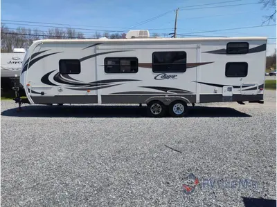 2013 Keystone RV Cougar X-Lite photo 5