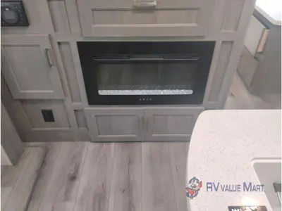 2026 Coachmen RV Catalina Legacy Edition photo 23
