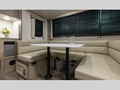 2026 Coachmen RV Catalina Legacy Edition photo 34
