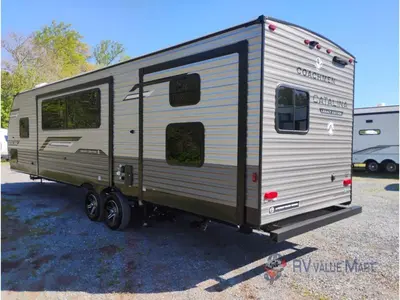 2026 Coachmen RV Catalina Legacy Edition photo 6