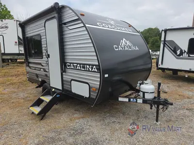 2026 Coachmen RV Catalina Summit Series 7 photo 2