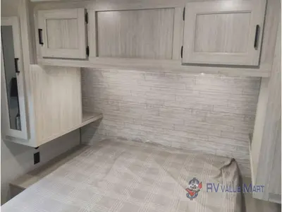 2026 Coachmen RV Catalina Legacy Edition photo 24