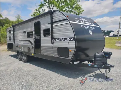 2026 Coachmen RV Catalina Legacy Edition photo 2