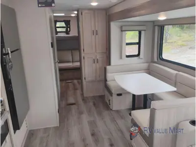 2026 Coachmen RV Catalina Legacy Edition photo 19