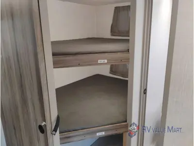 2025 KZ Connect SE photo 26