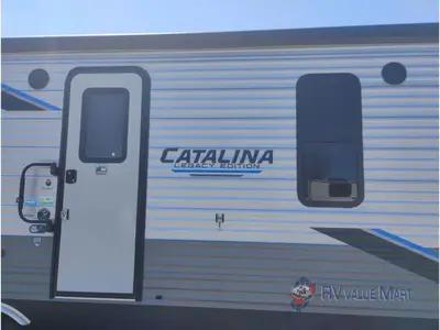 2022 Coachmen RV Catalina Legacy photo 16