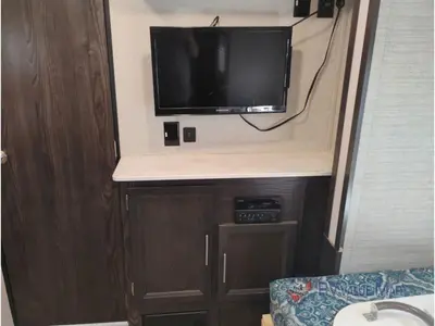 2019 Dutchmen RV Kodiak Cub photo 22