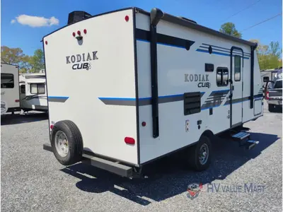 2019 Dutchmen RV Kodiak Cub photo 8