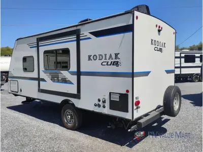 2019 Dutchmen RV Kodiak Cub photo 6