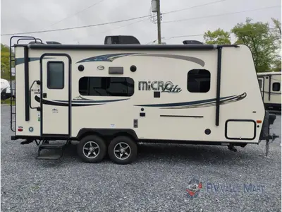 2017 Forest River RV Flagstaff Micro Lite photo 9