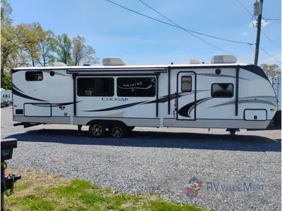 2021 Keystone RV Cougar Half-Ton photo 9