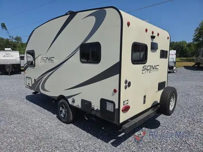 2018 Venture RV Sonic Lite photo 6