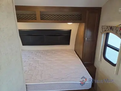 2018 Venture RV Sonic Lite photo 22