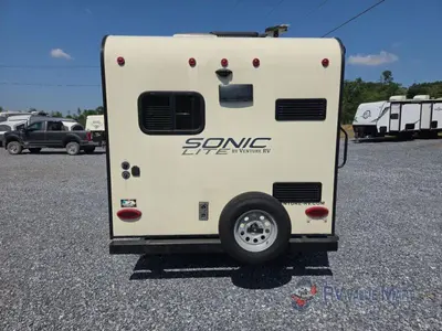 2018 Venture RV Sonic Lite photo 7