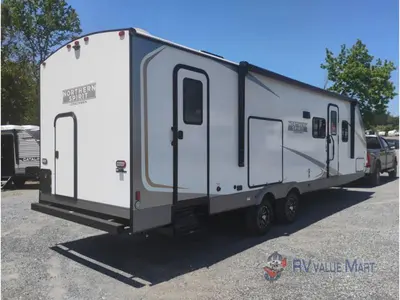 2026 Coachmen RV Northern Spirit Ultra Lite photo 8