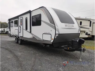 2026 Coachmen RV Northern Spirit Ultra Lite photo 2