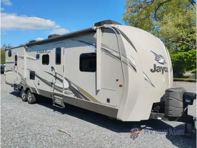 2017 Jayco Eagle photo 2