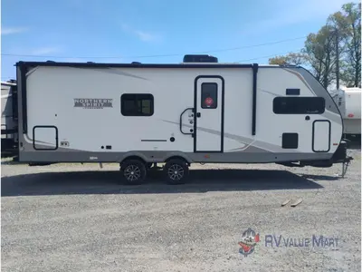 2026 Coachmen RV Northern Spirit Ultra Lite photo 9