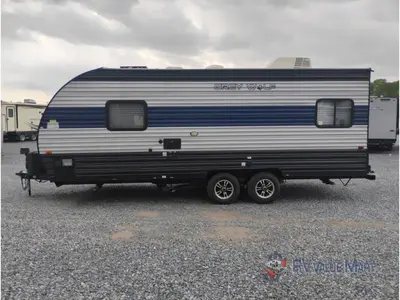 2022 Forest River RV Cherokee Grey Wolf photo 5