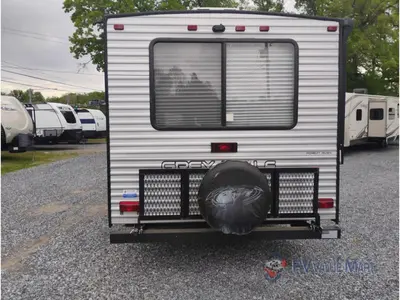 2022 Forest River RV Cherokee Grey Wolf photo 7