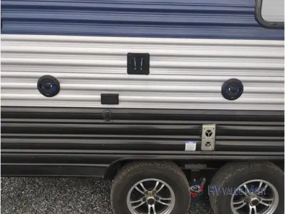 2022 Forest River RV Cherokee Grey Wolf photo 17
