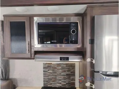 2018 Forest River RV Cherokee Arctic Wolf photo 28