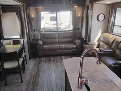 2018 Forest River RV Cherokee Arctic Wolf photo 19