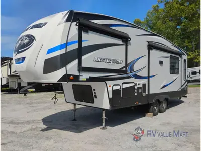 2018 Forest River RV Cherokee Arctic Wolf photo 4
