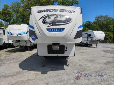 2018 Forest River RV Cherokee Arctic Wolf photo 3