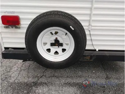 2011 Sunset RV EZ Traveler photo 13