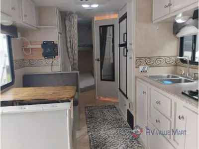 2011 Sunset RV EZ Traveler photo 15