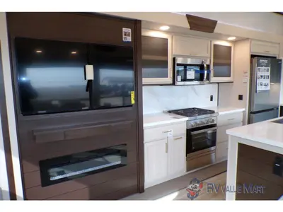 2025 Forest River RV Cedar Creek Cottage photo 12