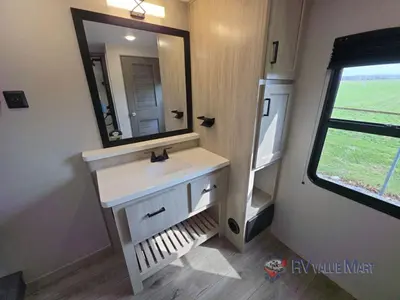 2026 Coachmen RV Catalina Destination Series photo 17