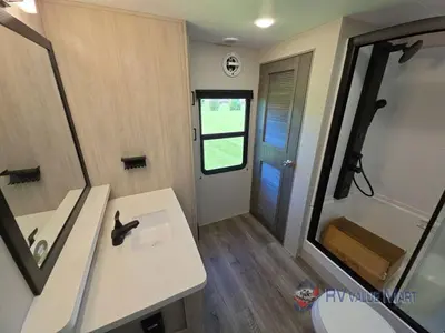 2026 Coachmen RV Catalina Destination Series photo 25